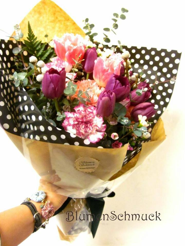 Violet Flowers are Forever - Online Flower shop in cebu with delivery 